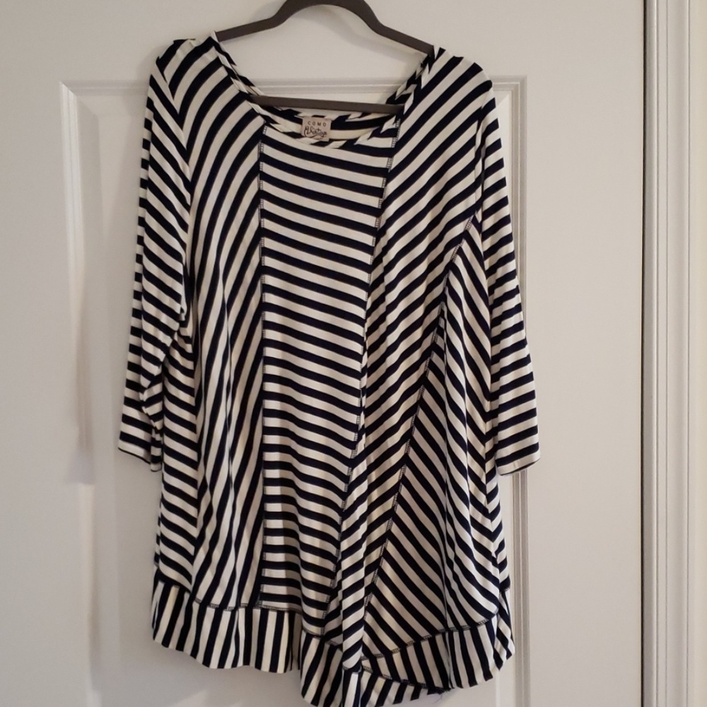 Asymmetrical Navy/White Plus Size Tunic